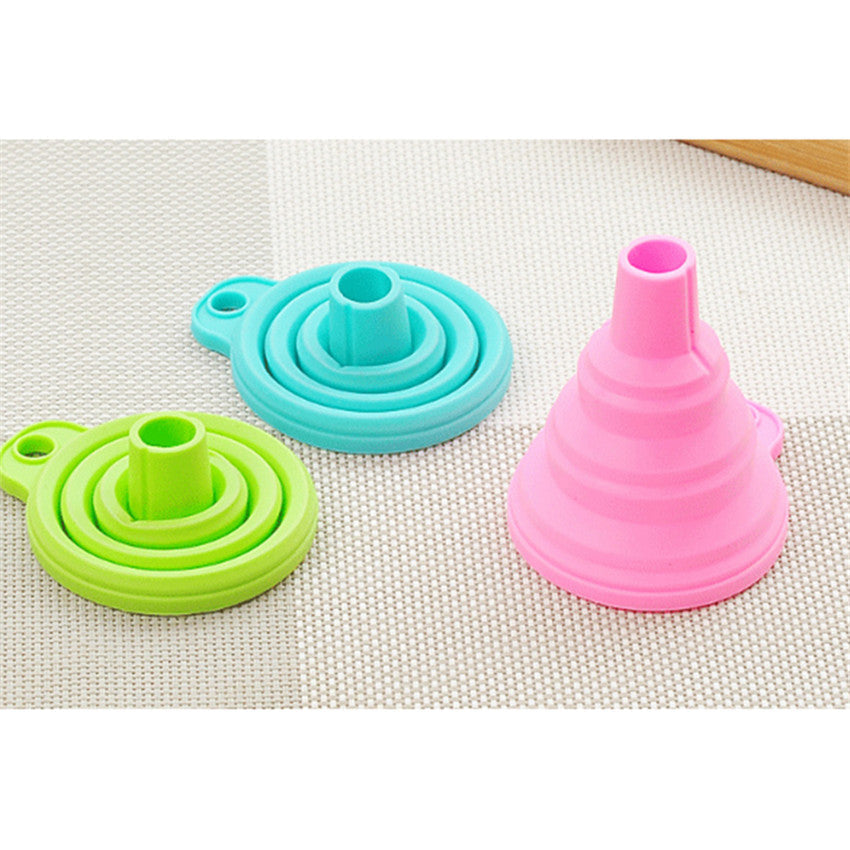SmartKitchen™ Mini Foldable Silicone Funnel