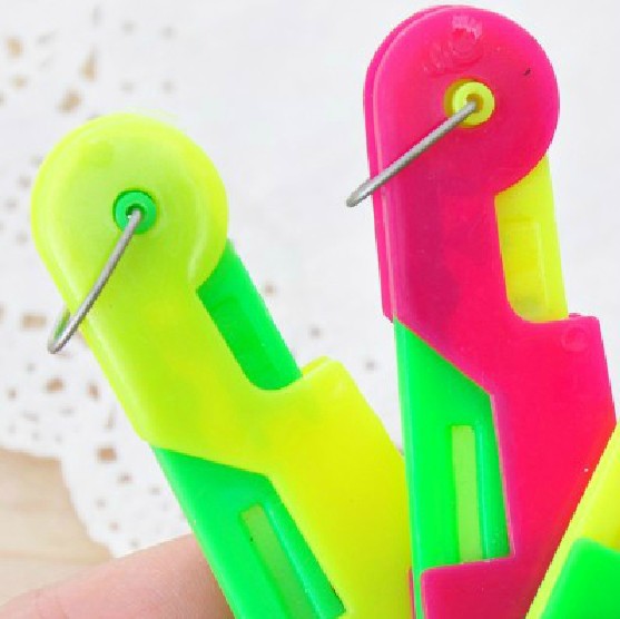 SewCrafty™ Automatic Needle Threader