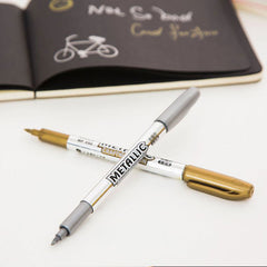 Scribbles™ Metallic Marker Pen