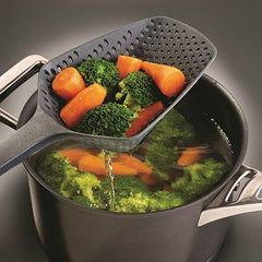 Scoop & Strainer