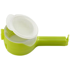 Food Sealing Clip With Discharge Nozzle