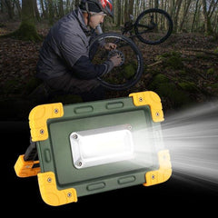 WorkBrite™ Waterproof  Work Light Powerbank