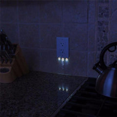 Automatic LED Plug Cover